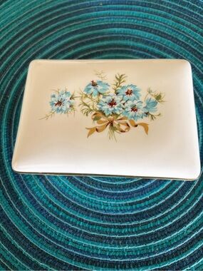 Blue Floral Boquet Trinket Box by Aynsley, England. Bone China. Vintage